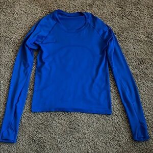 Women's Lululemon poolside Long Sleeve swiftly